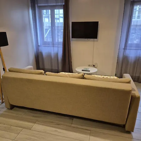 Thirion Apartment