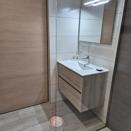 Thirion Apartment *