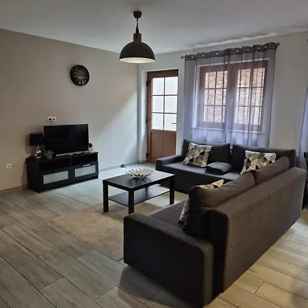 Thirion Apartment *